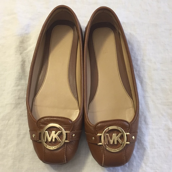 michael kors fulton flats luggage
